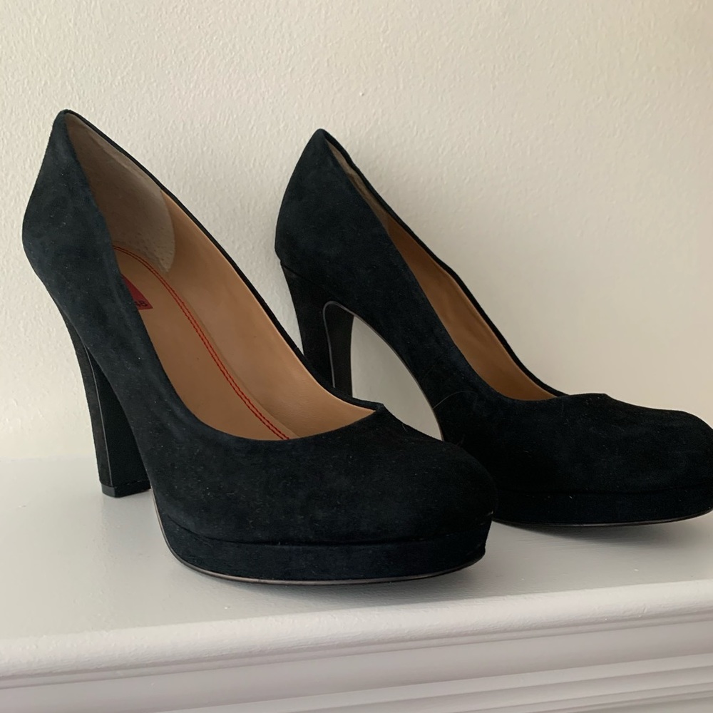 Elegant Black Suede Heels